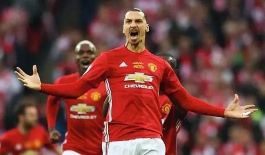 斯的全程追 斯的全程追