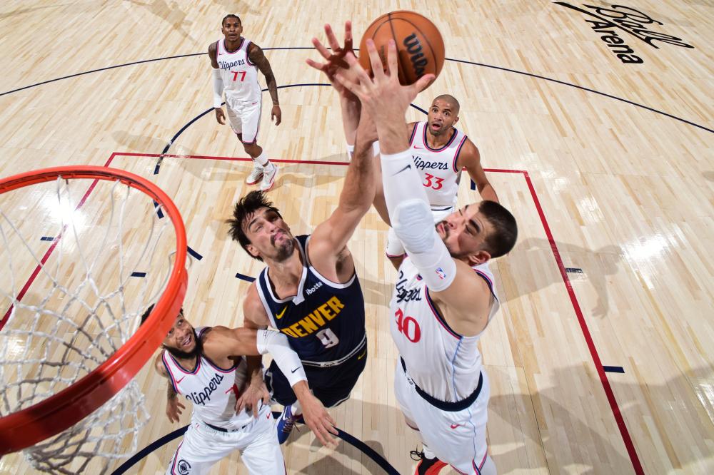 19年的亚 19年的亚