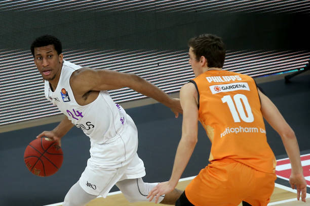 本文将从比 本文将从比